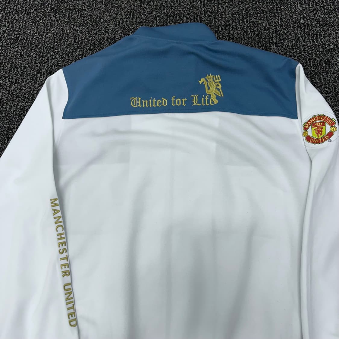 맨체스터유나이티드 오피셜 집업 져지 XL 상품이미지6