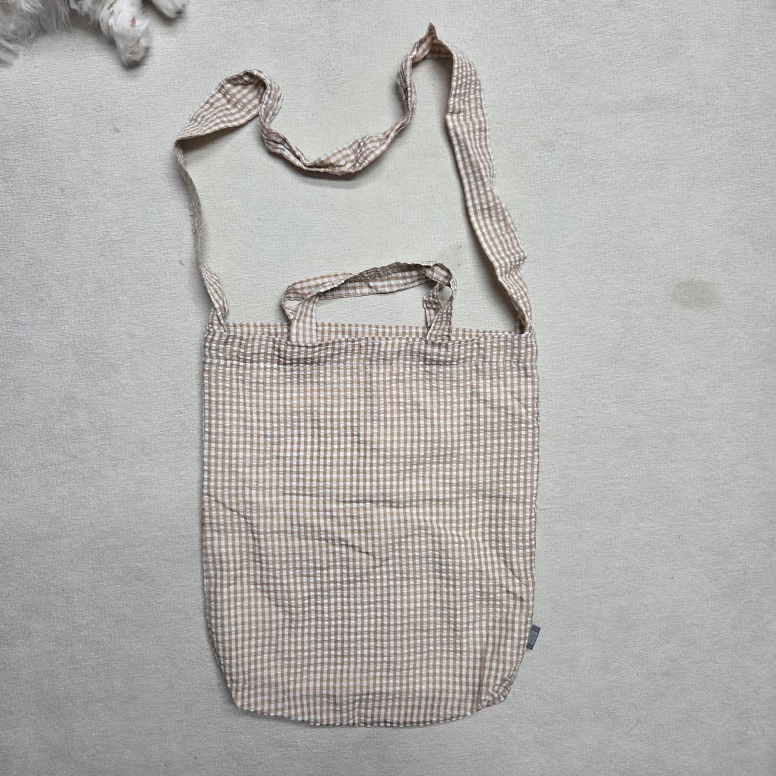 모리걸 하구미 베이지 체크 시어서커 에코백 상품이미지1