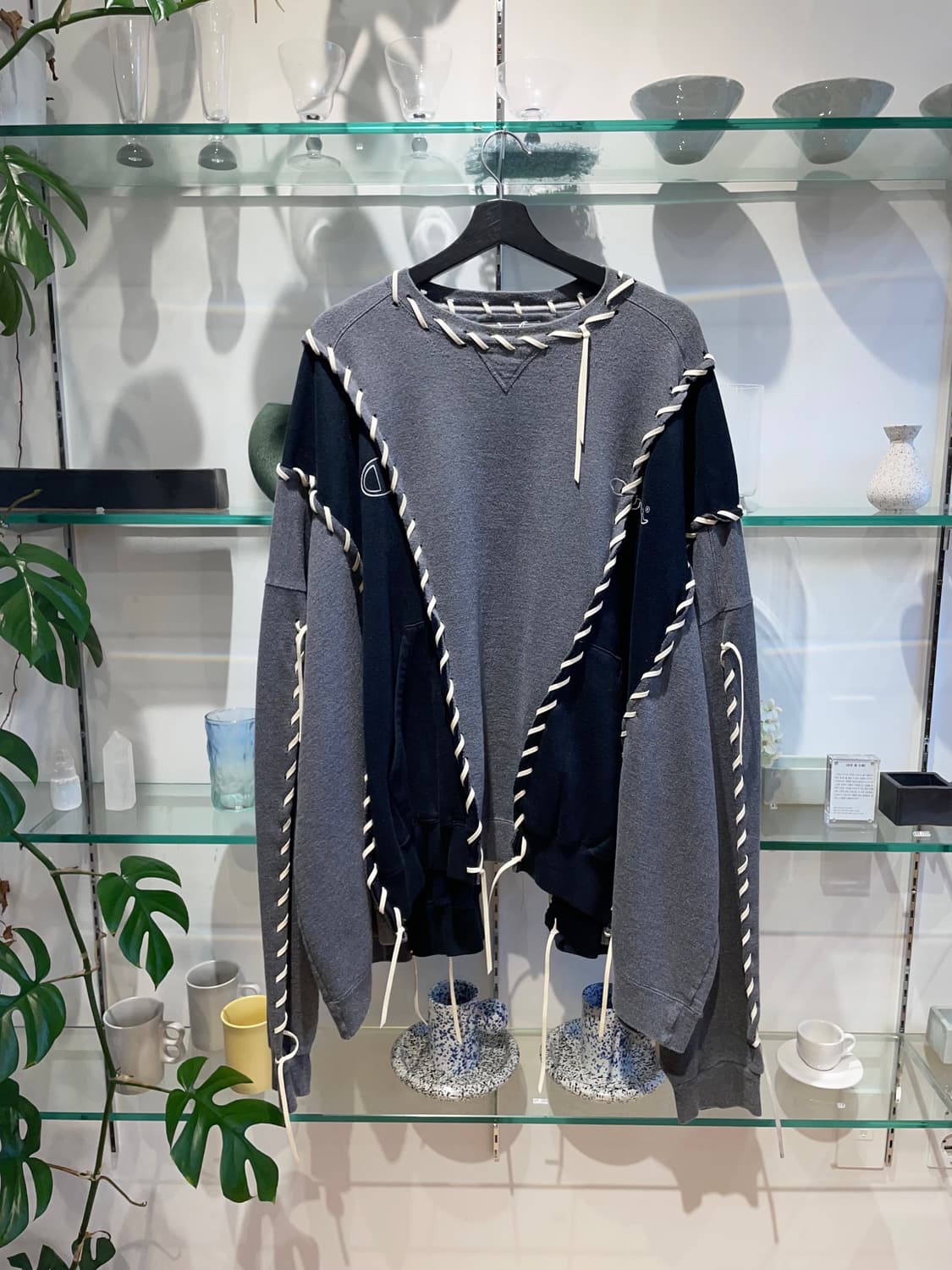 디스커버드 looping champ sweatshirt 상품이미지1