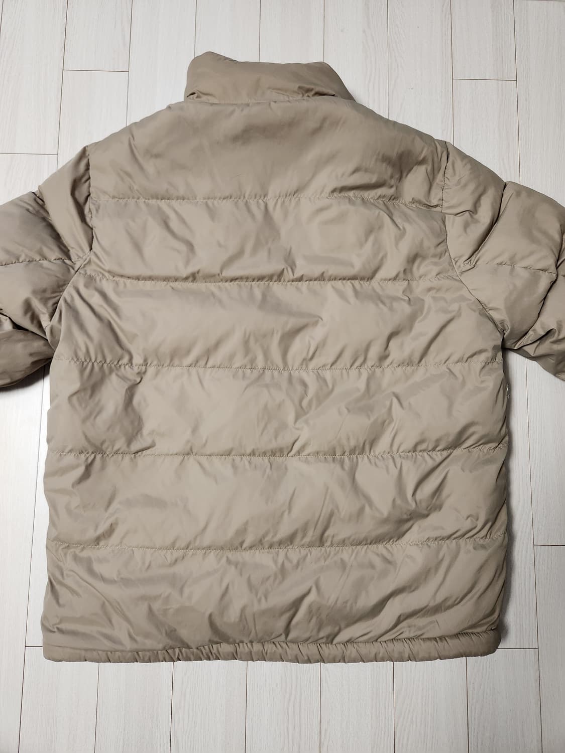 몽벨 리버시블 플리스 양면 점퍼 사이즈105(xl)

여러 중고사이트에도 상품이미지6