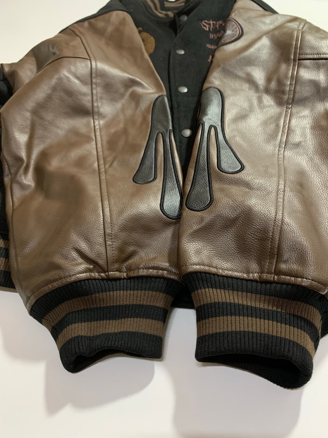 후드후드 에일리언 바시티 자켓 브라운 상품이미지8