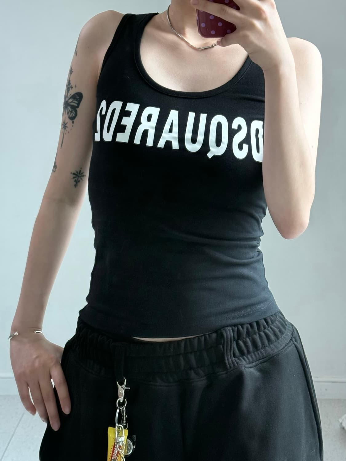 디스퀘어드2 블랙 슬리브 상품이미지1