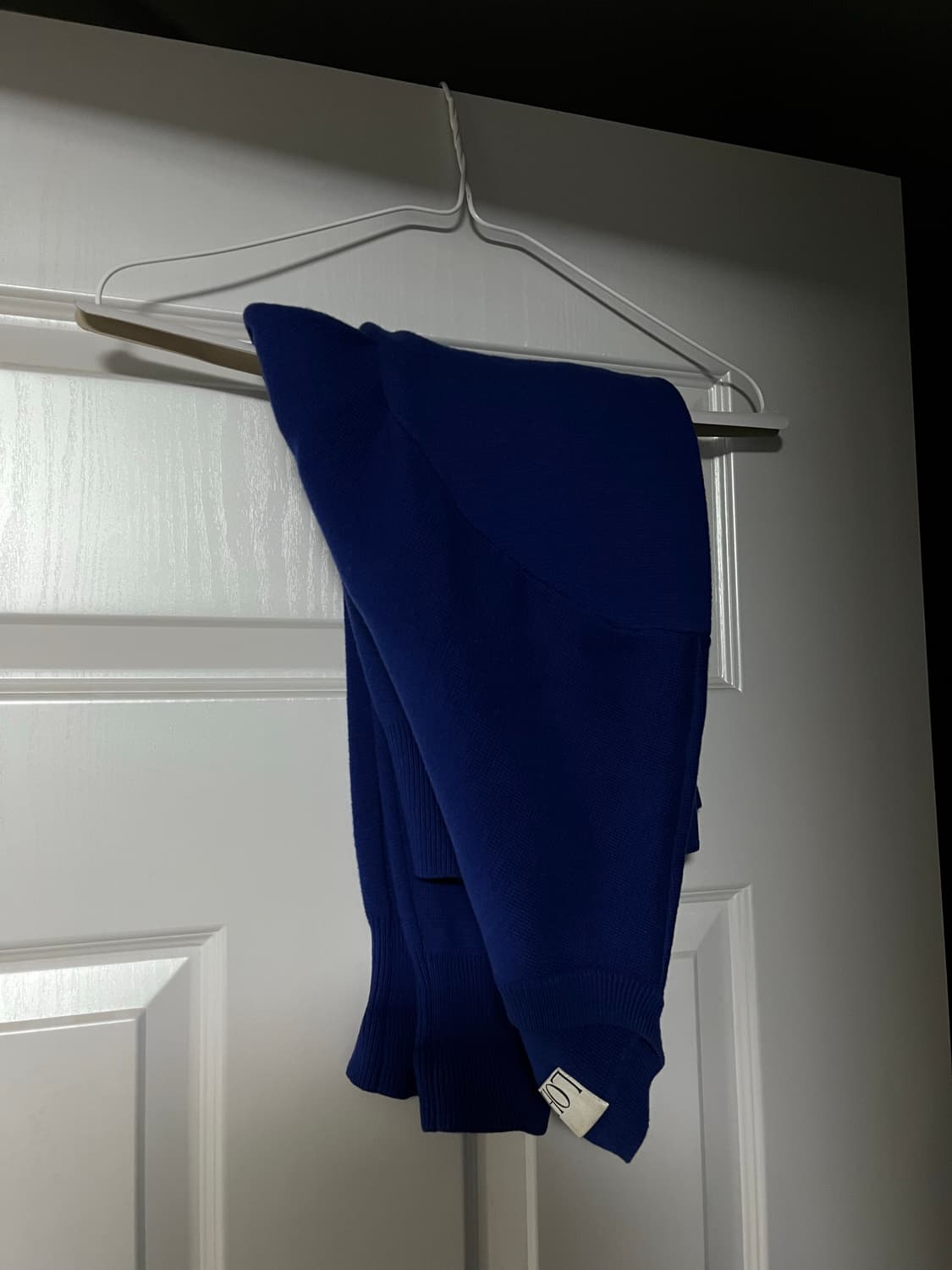 론트 블루 니트 (사이즈L) 상품이미지1