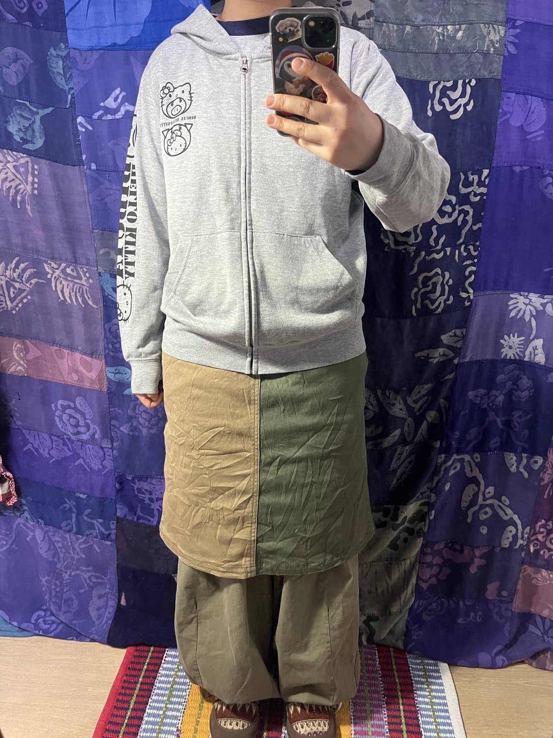 Sanrio 비부타 & 헬로키티 콜라보 후드집업 상품이미지7