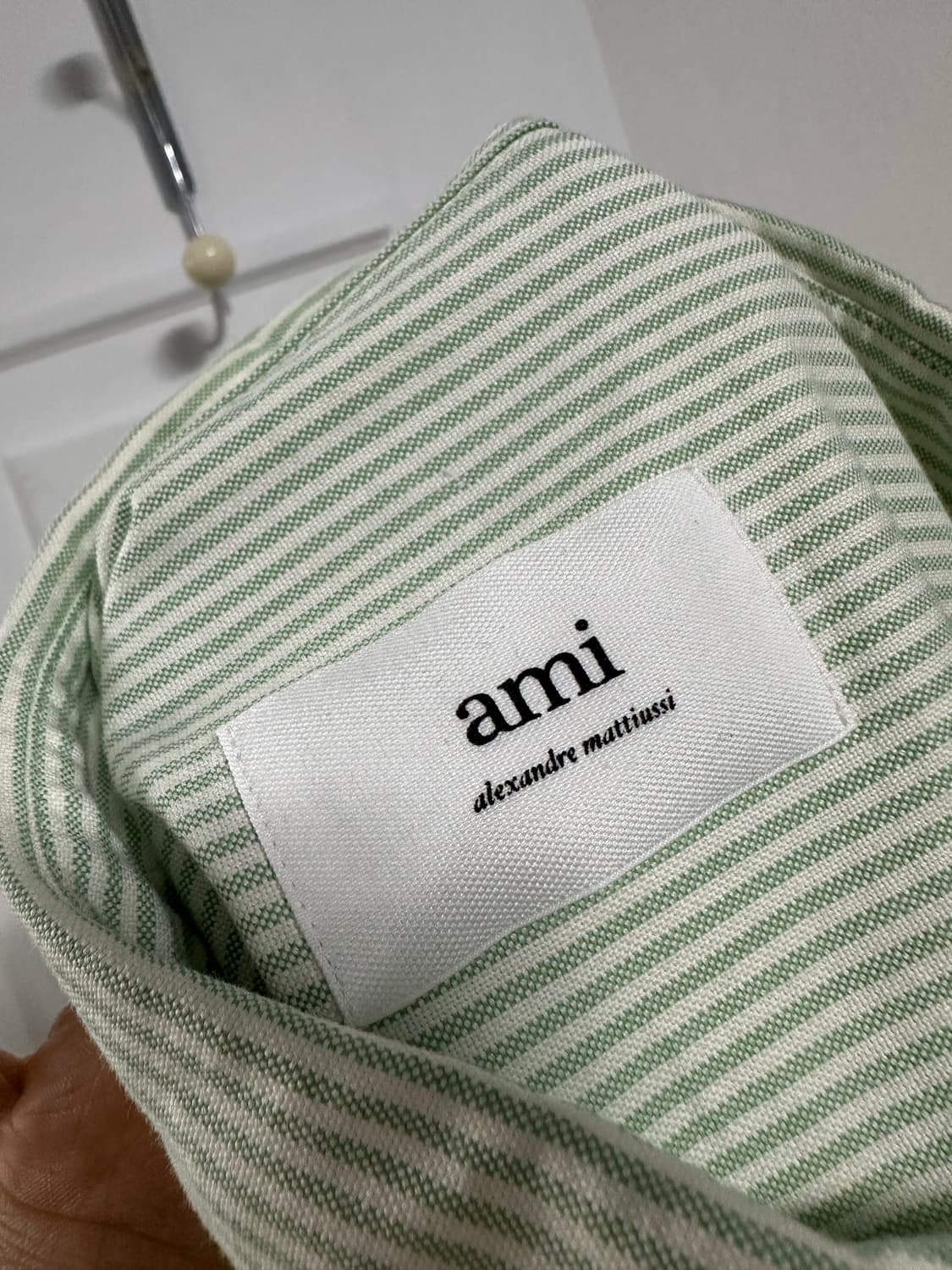 아미 스몰 하트 로고 스트라이프 셔츠 상품이미지3