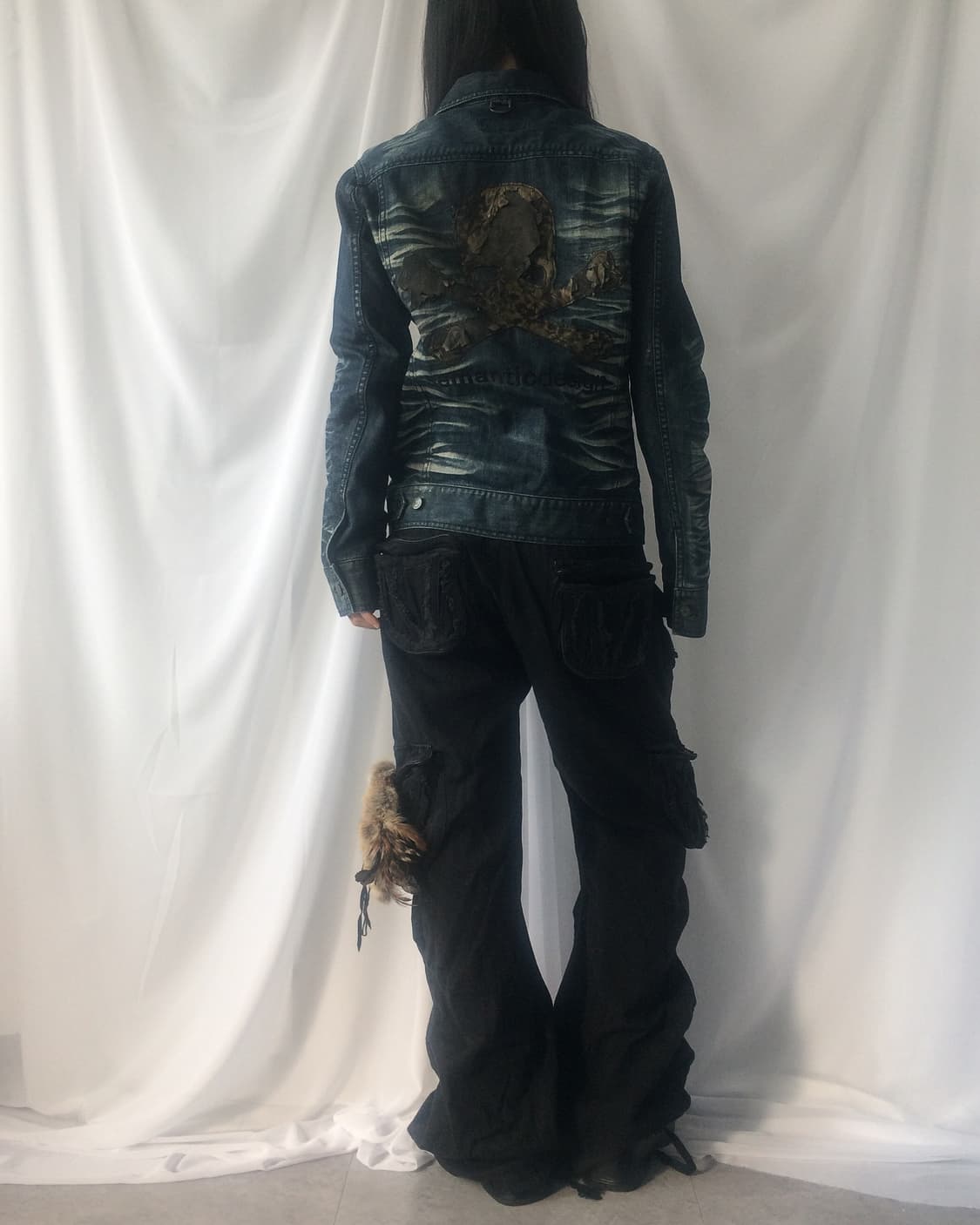 Roen x semantic design back skull washin 상품이미지5