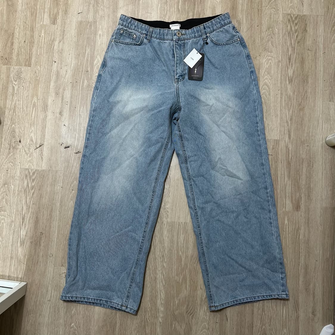 새상품 BUILD 빌드 와이드 연청 데님 청바지  상품이미지1