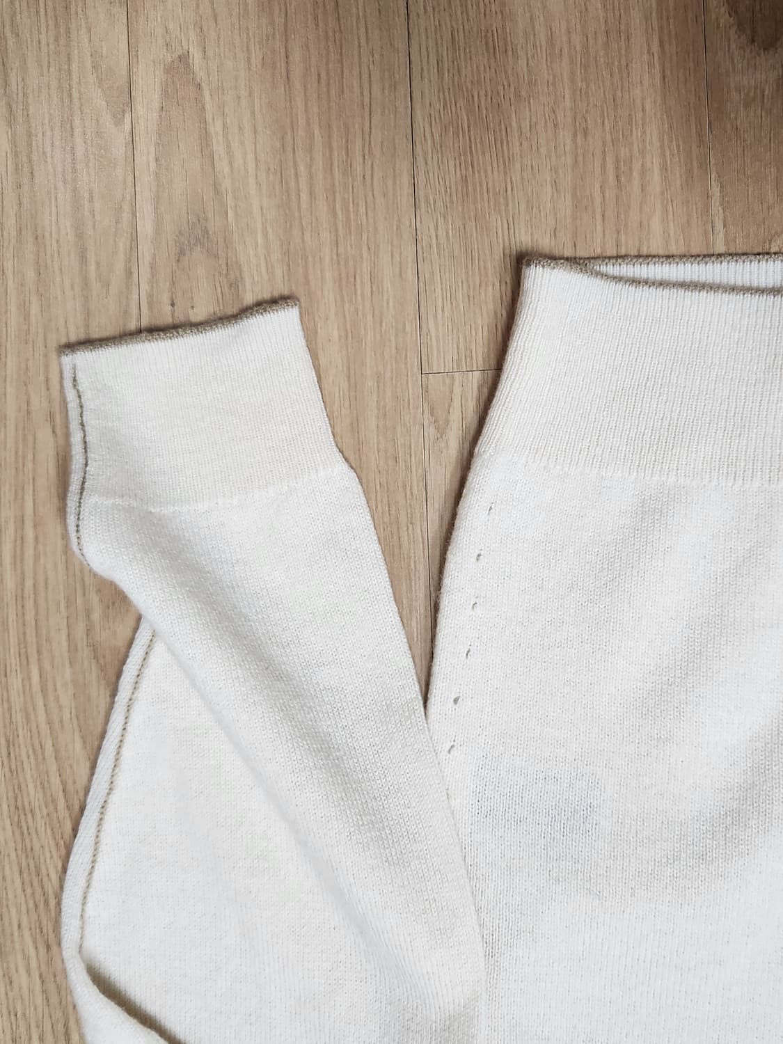 (새상품)라코스테 브이넥 스웨트 AF2405 상품이미지5