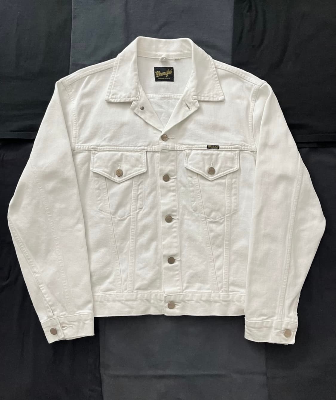 랭글러 3세대 트러커 화이트 상품이미지1