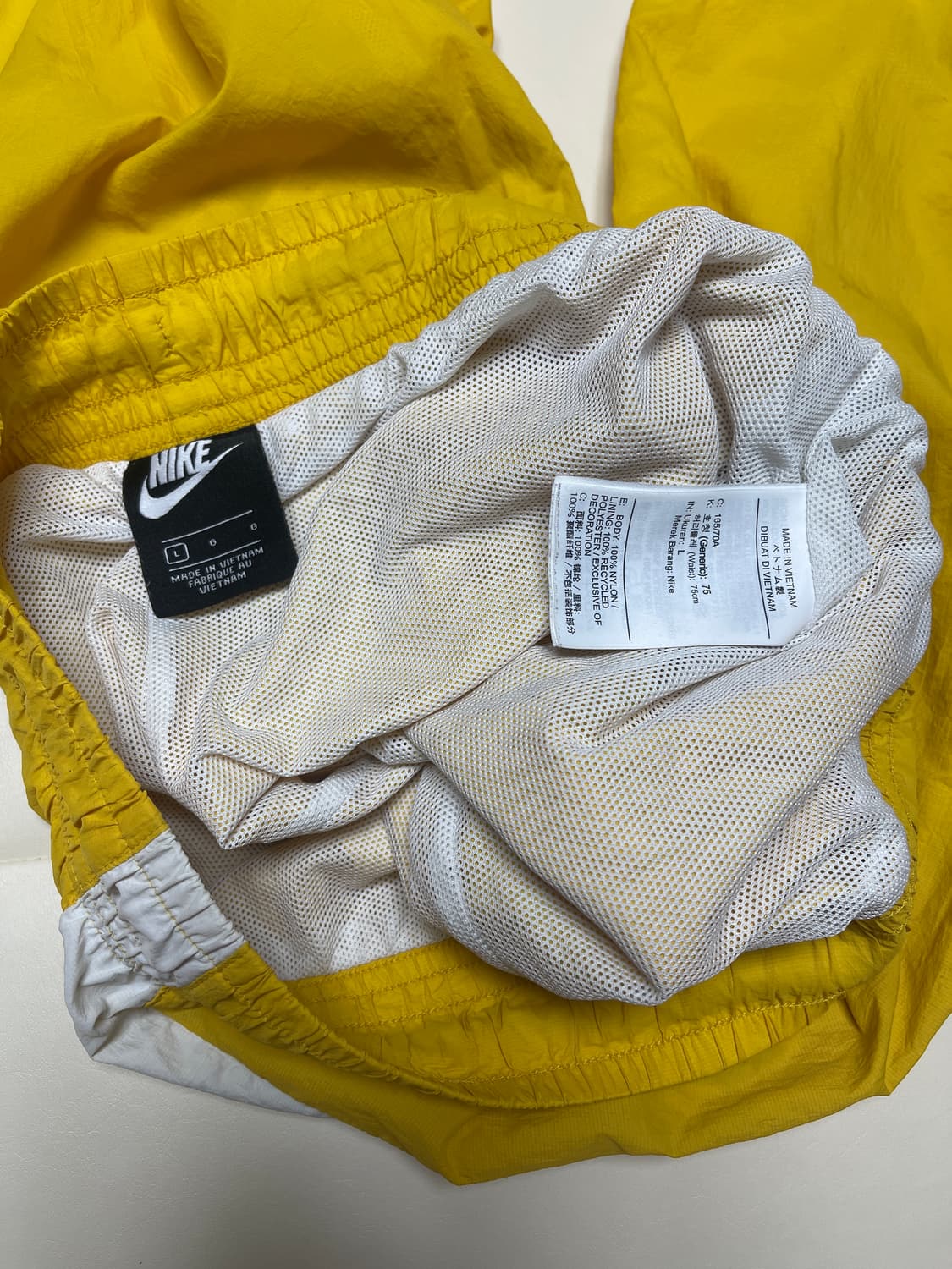 나이키 우븐 트랙 팬츠 옐로우  상품이미지4