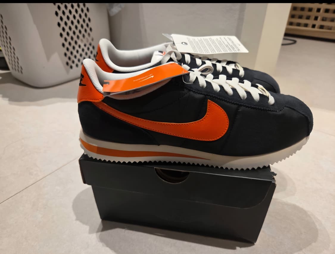 새상품_나이키 코르테즈 TXT 블랙/오렌지 275 상품이미지2