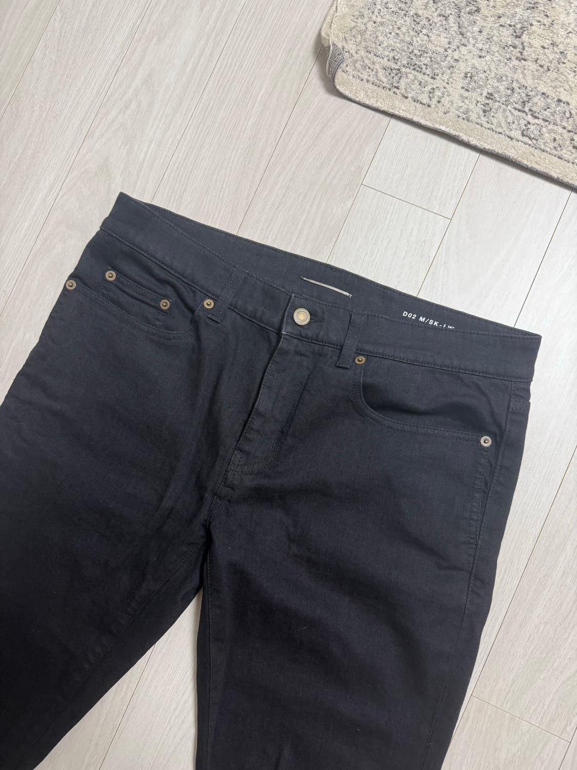 생로랑 21FW 블랙진 상품이미지3