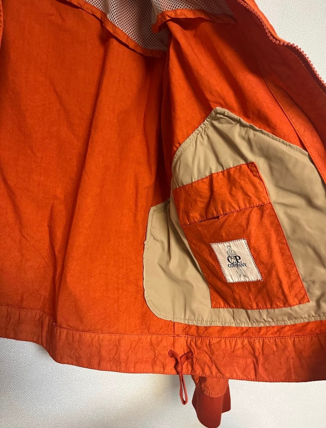 (시착 1회) cp컴퍼니 크롬 R렌즈 와펜 오버셔츠 48 상품이미지5