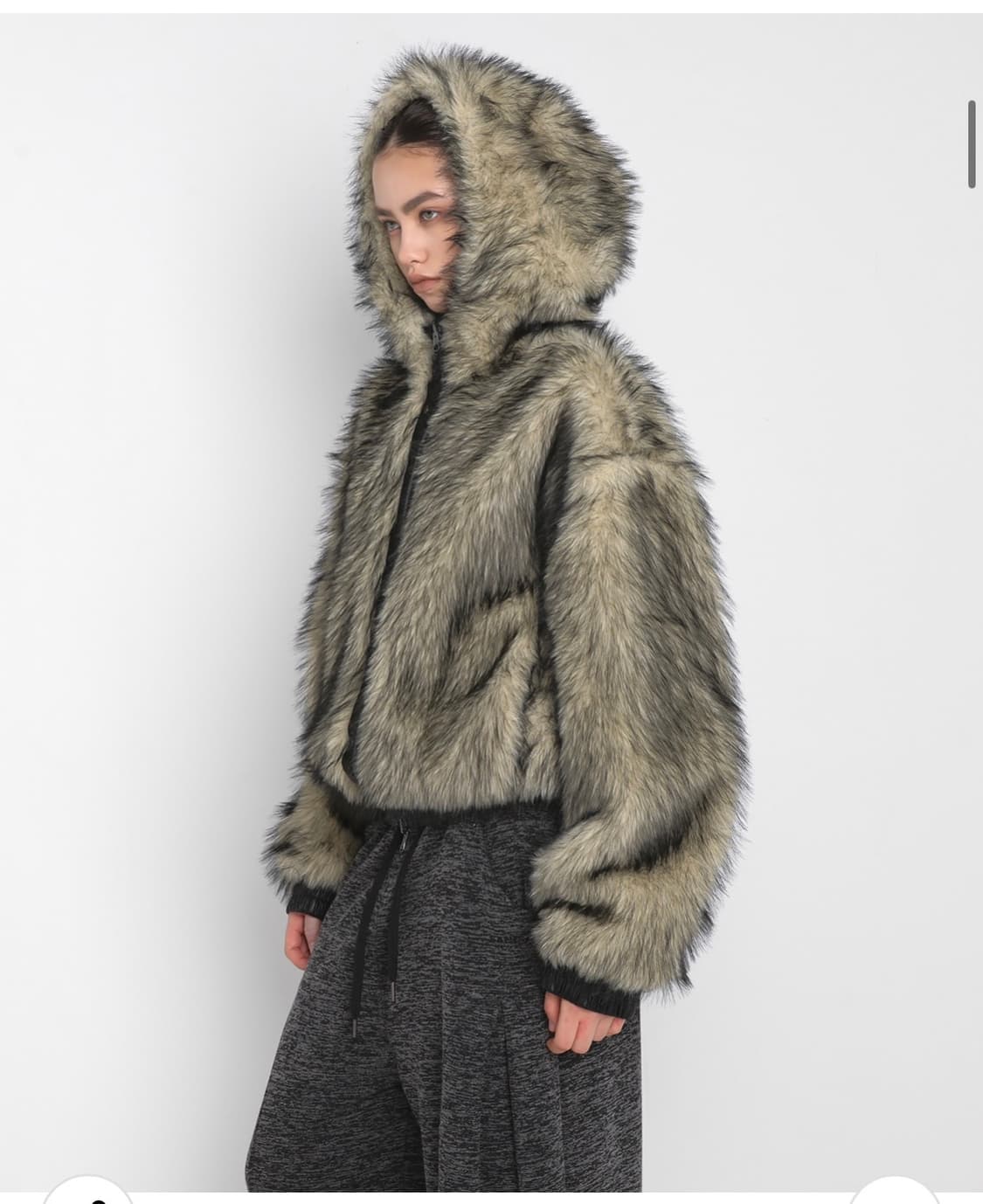 샌드릭 REVERSIBLE FUR LEATHER JUMPER 상품이미지4