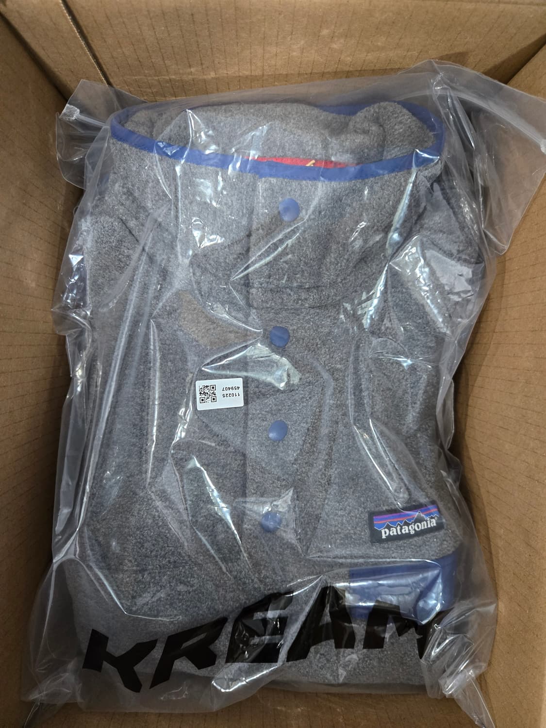 파타고니아 25fw 신칠라 니켈블루 M사이즈 상품이미지7