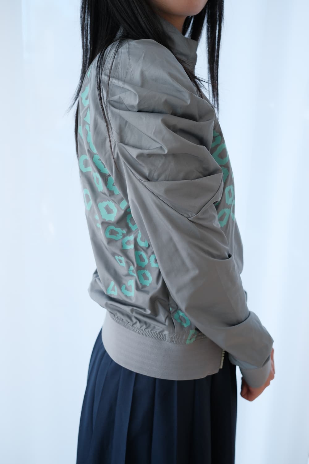 Stella McCartney x adidas Run Glow Jacke 상품이미지3