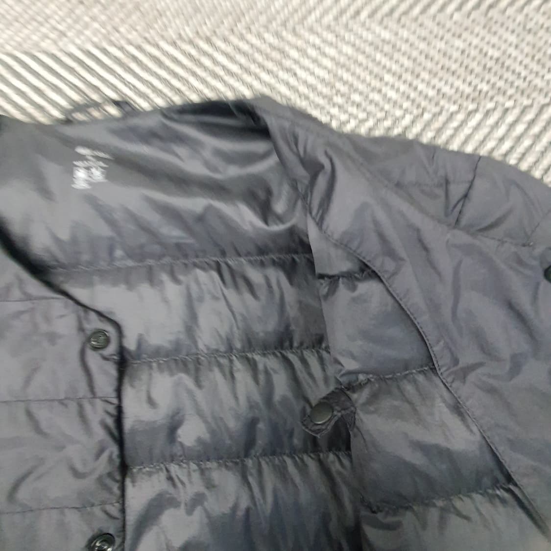 유니클로 오리털 경량패딩 남자105 상품이미지6