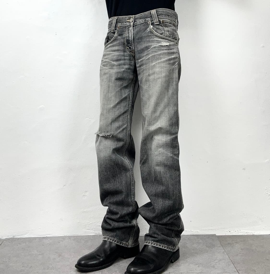 Levi’s 2000s Japan 702 Distressed Faded  상품이미지1