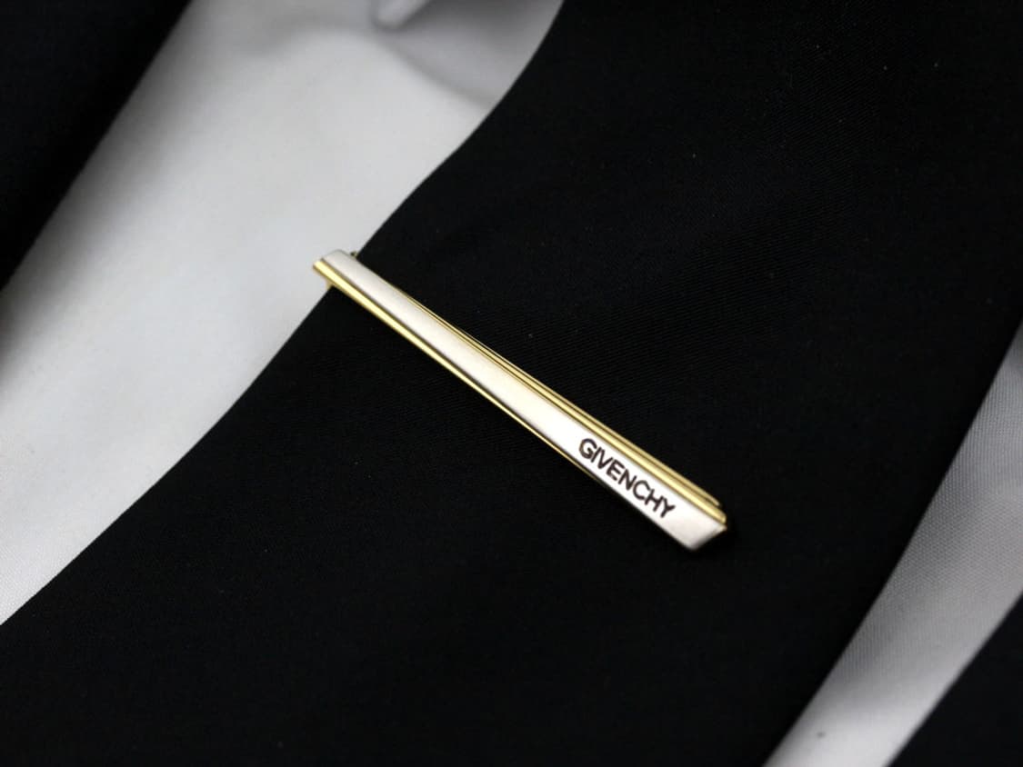 지방시 A등급 5.4cm 남자 명품 넥타이핀 상품이미지6