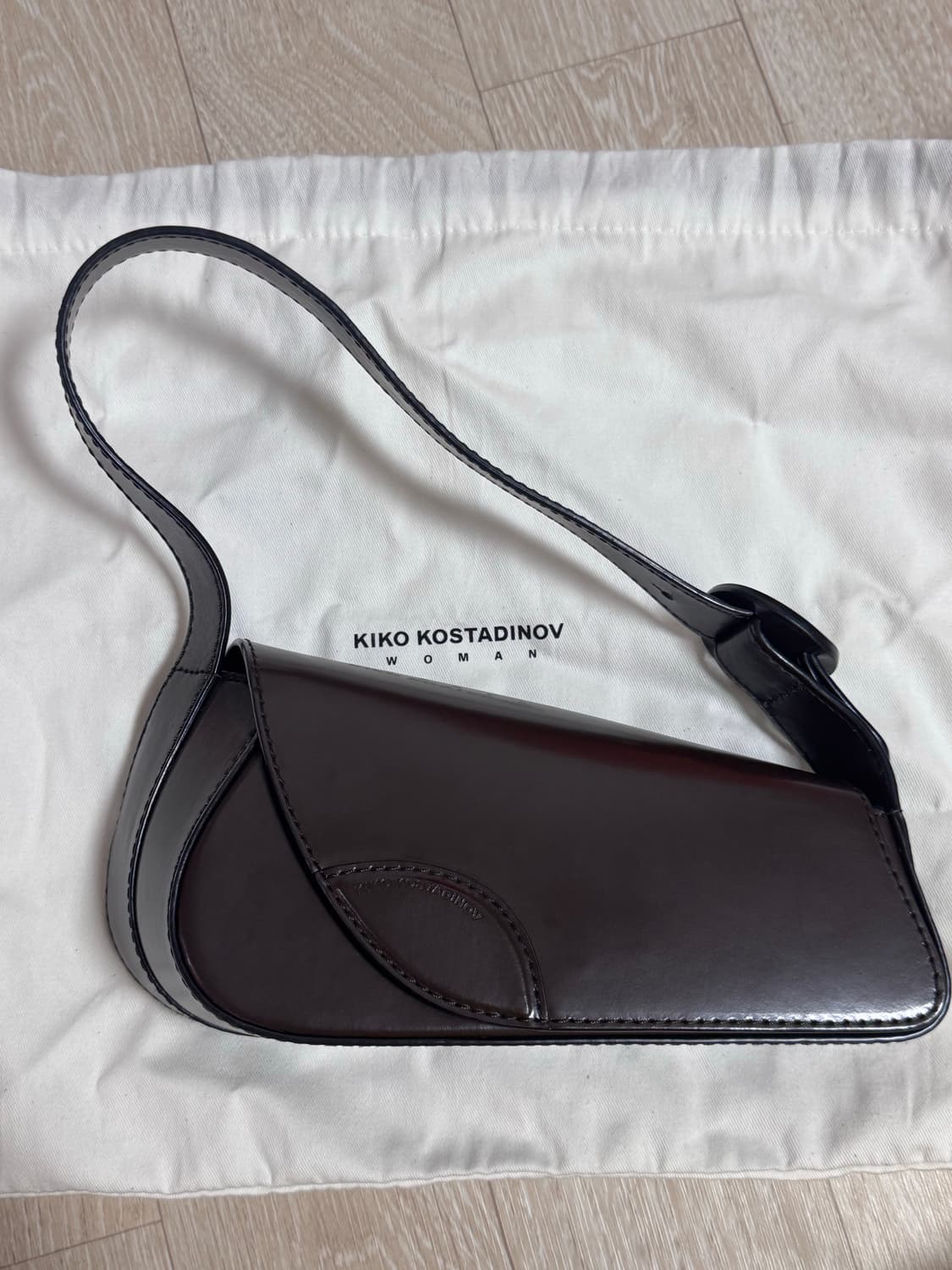 키코 코스타디노브 트리비아 백 브라운 상품이미지3