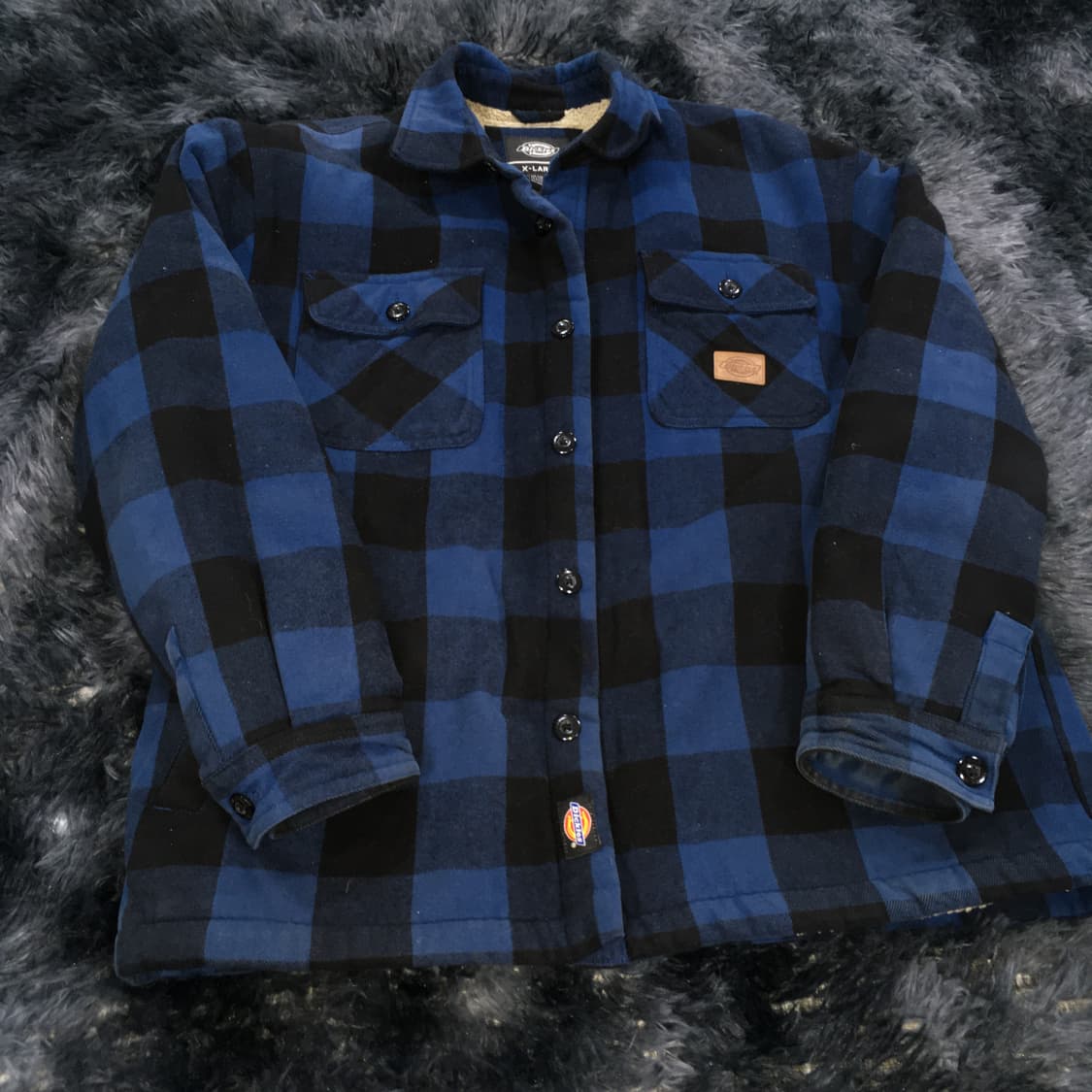 투티/0325 디키즈 체크 패턴 털 자켓 블루 블랙 상품이미지2