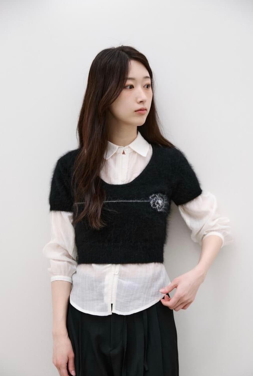 윤슬샵 카멜리아 니트 탑 상품이미지1