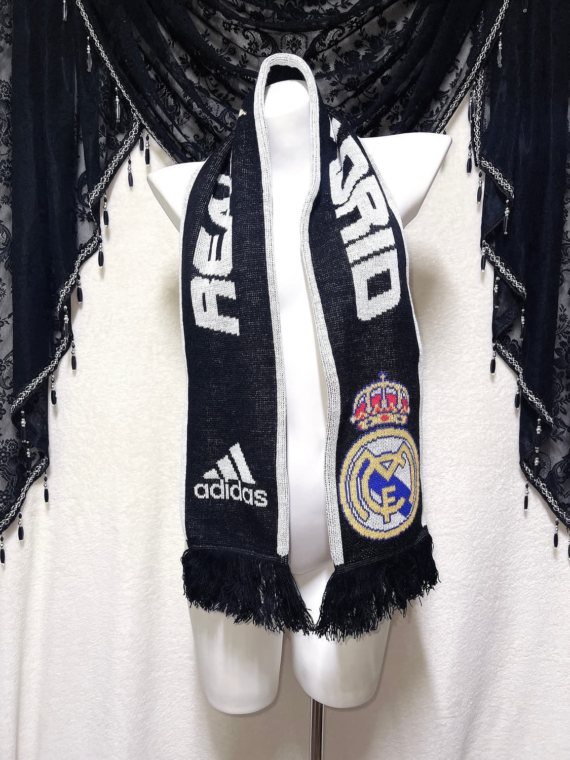 아디다스 adidas 레알 마드리드 블랙 머플러 목도리 삼선 스포츠 상품이미지1