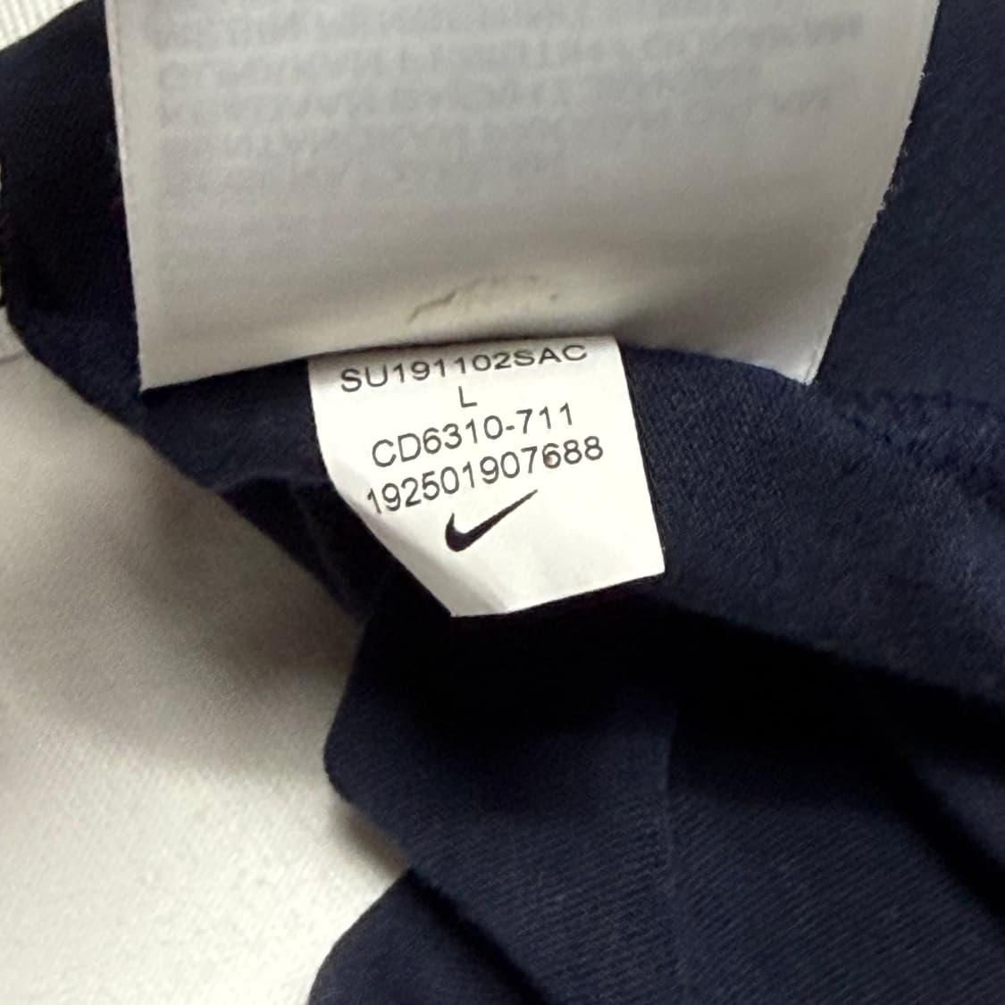 L 사카이 x 나이키 콜라보 하이브리드 반팔 티셔츠 상품이미지6