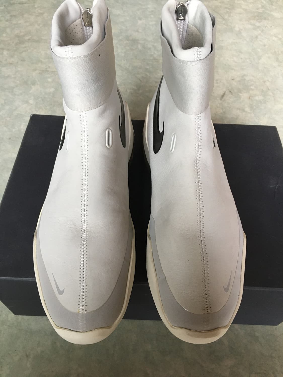 나이키 피어오브갓 에어1 라이트본  상품이미지1