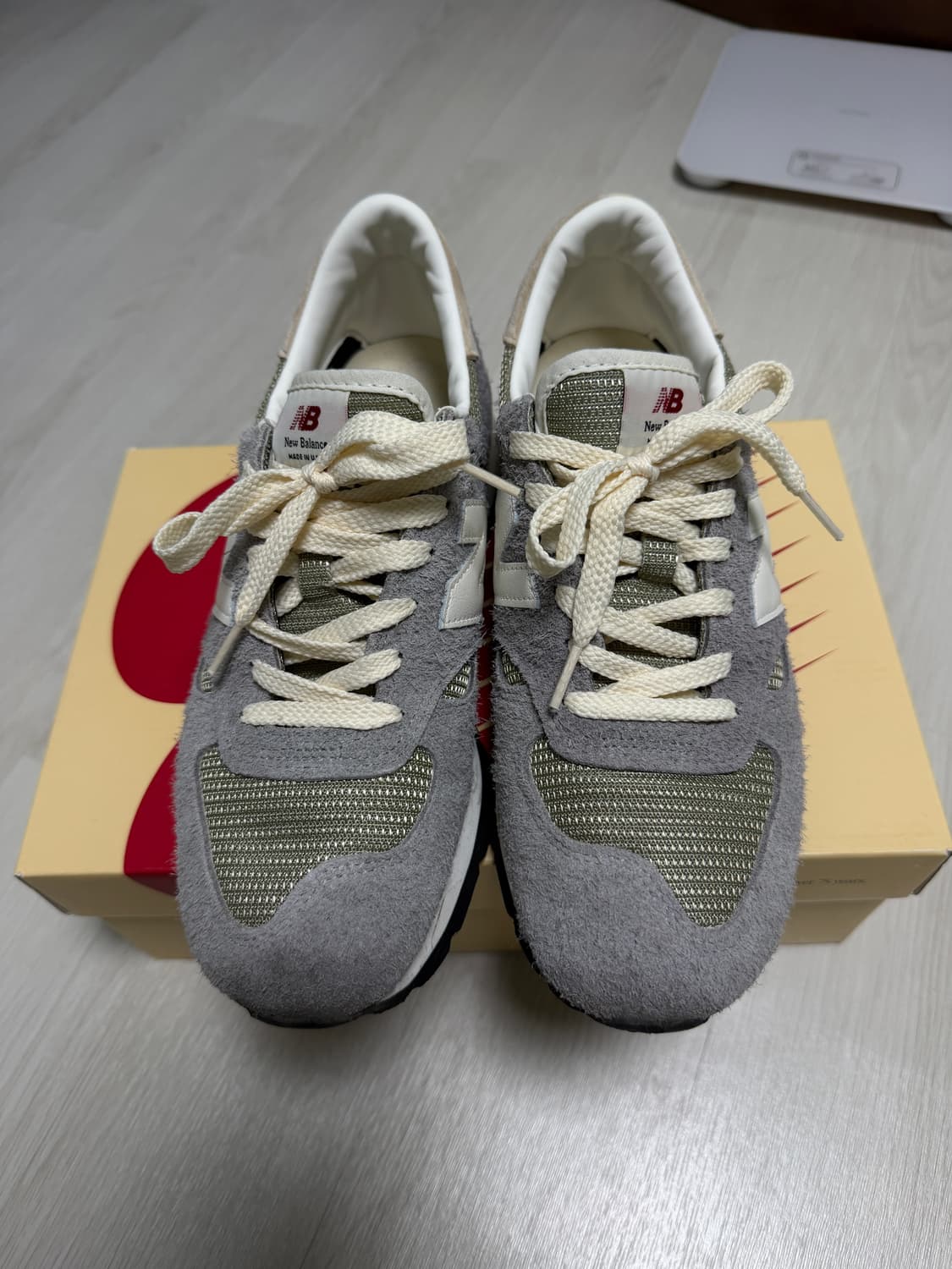 뉴발란스 m990v1 마블헤드 인센스 상품이미지1