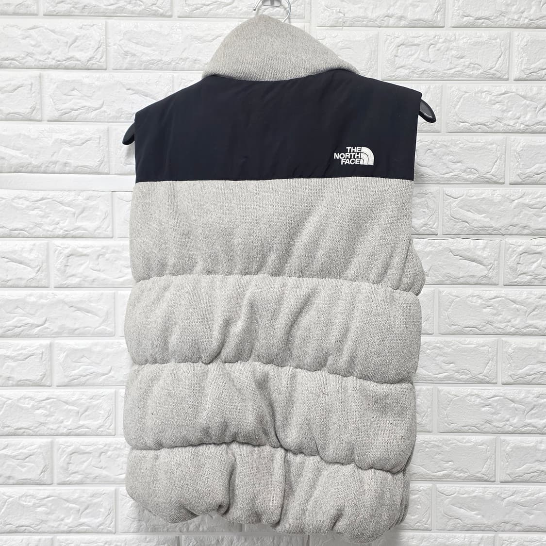 택포// 노스페이스 패딩 조끼 L 상품이미지4