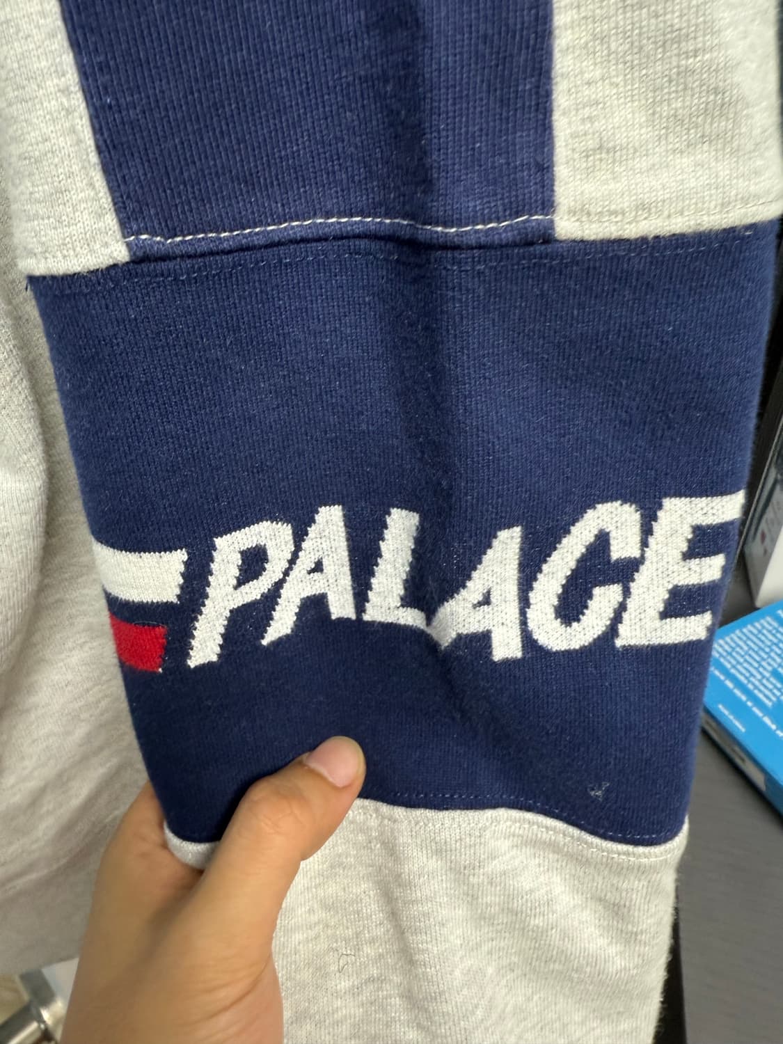 [XL]팔라스 320 크루넥 PALACE 320 CREWNECK 상품이미지2