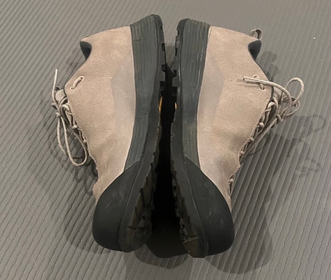 아크테릭스 컨실 fl 베이지블랙 사이즈255 상품이미지5