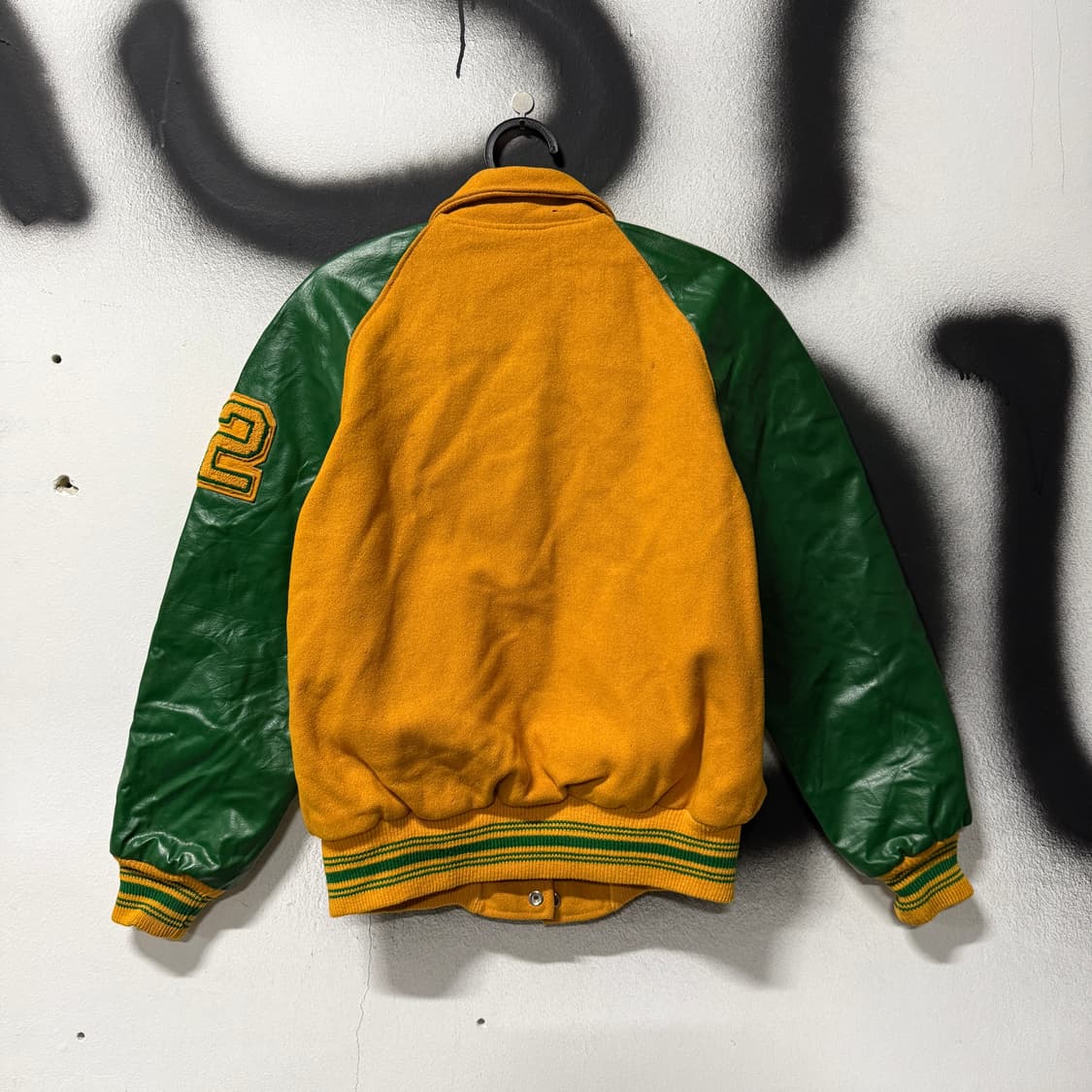 USA 올드스쿨 패치 디테일 소가죽 레더암 크롭 바시티 자켓 상품이미지2