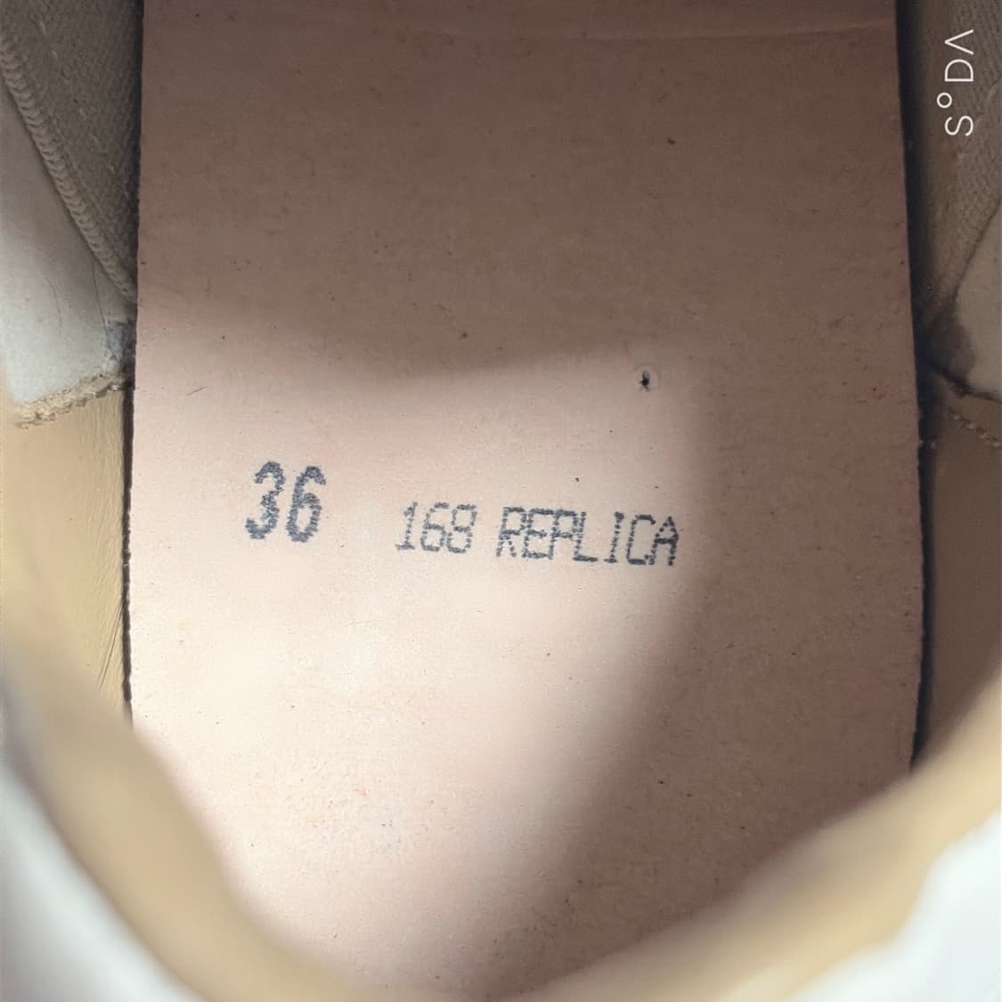 마르지엘라 독일군 페인팅 스니커즈 36 상품이미지9