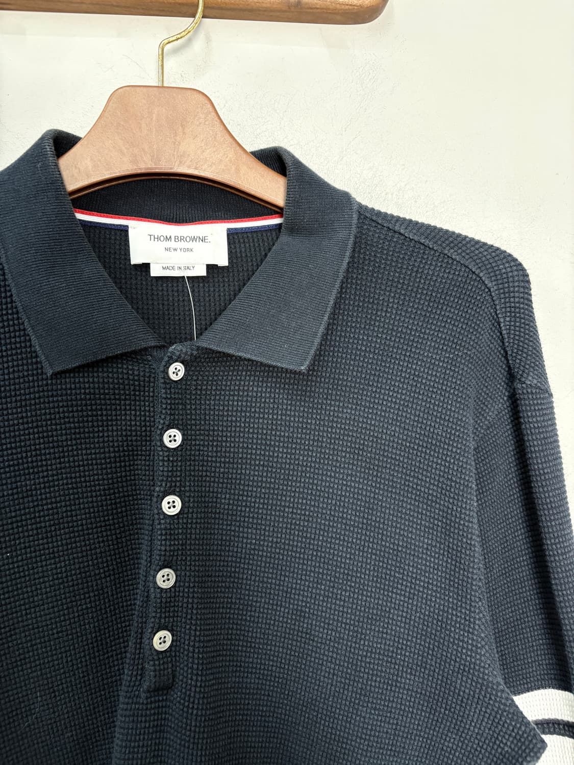 톰브라운 4바 와플 폴로 니트 카라티A3697 상품이미지3
