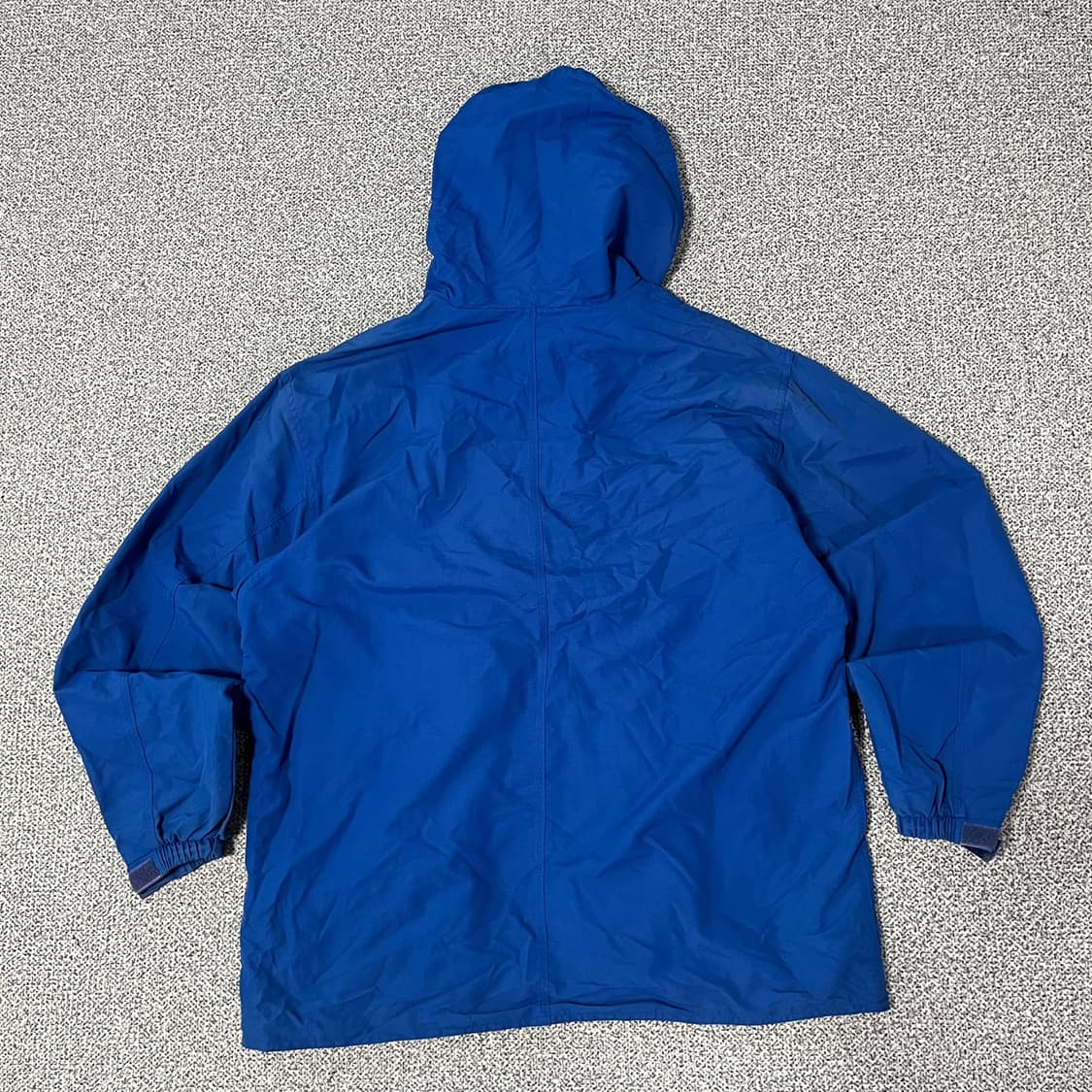Reebok 바람막이 상품이미지2