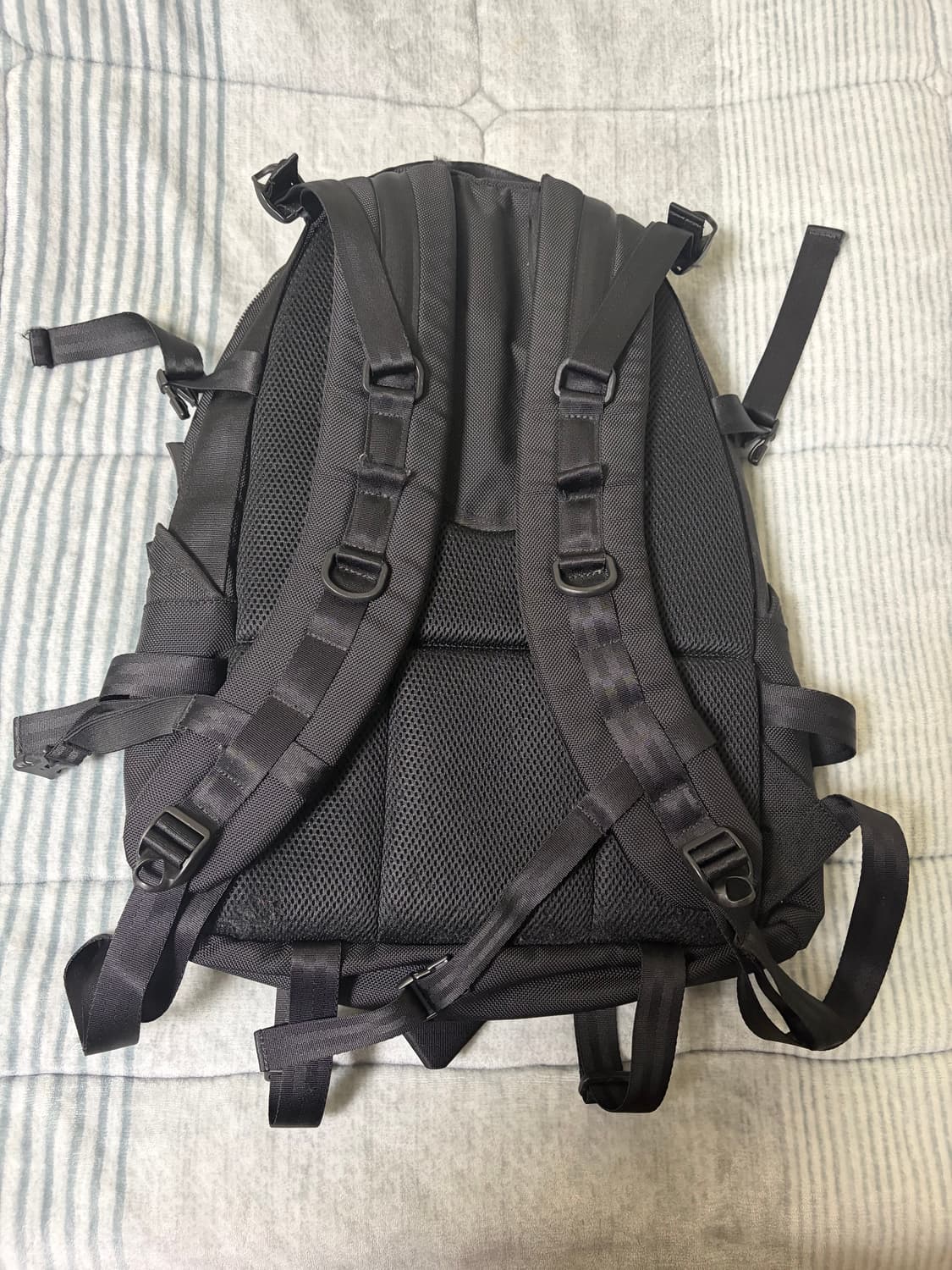 뉴에라 캐리어백팩 가방 상품이미지4