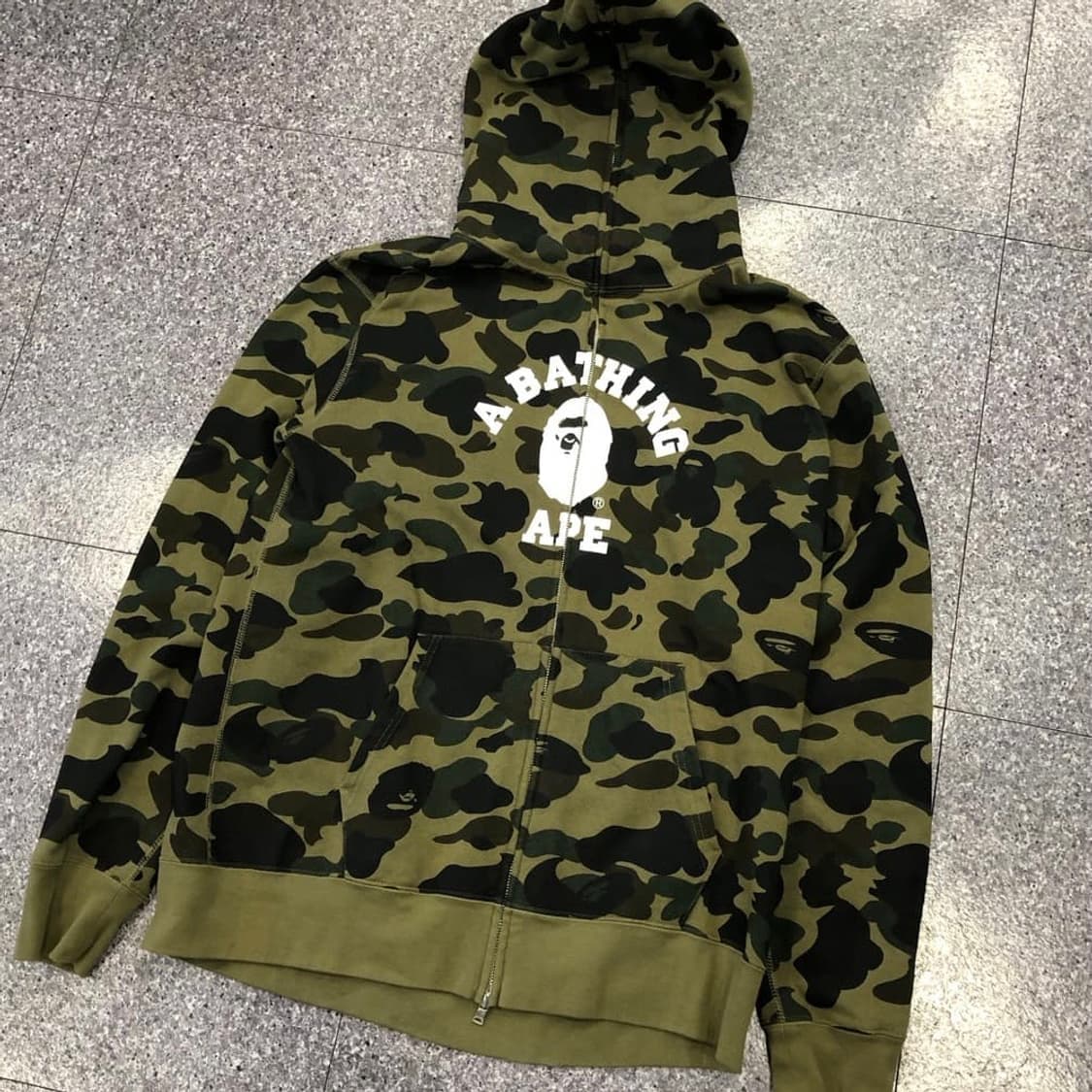 베이프 퍼스트카모 녹계 3xl 후드집업 상품이미지1