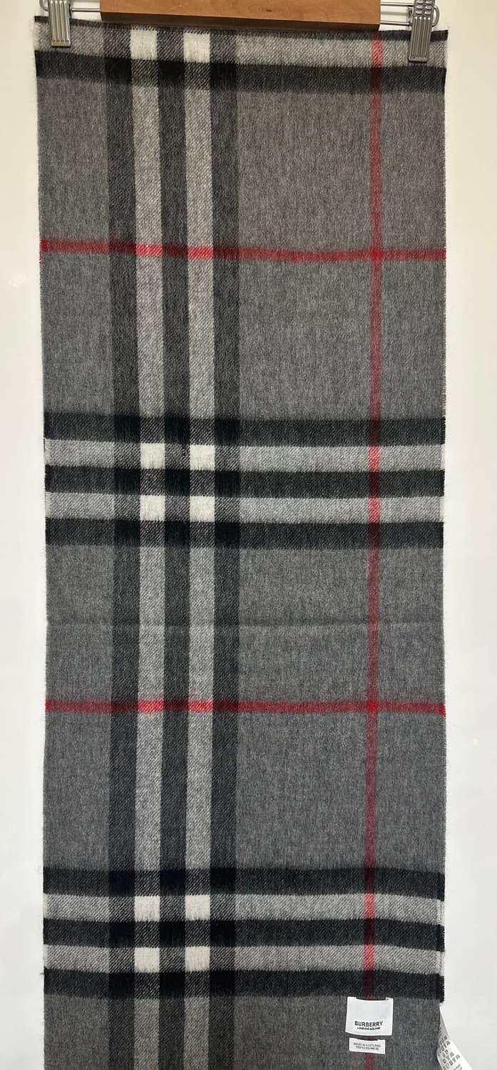 버버리 캐시미어 머플러 그레이 체크 상품이미지4