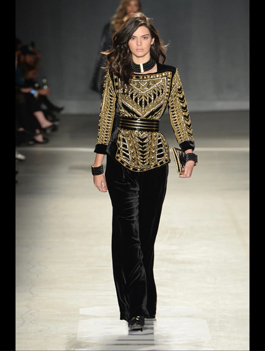 발망 x h&m 콜라보 벨벳 비즈 펄 자켓 상품이미지3