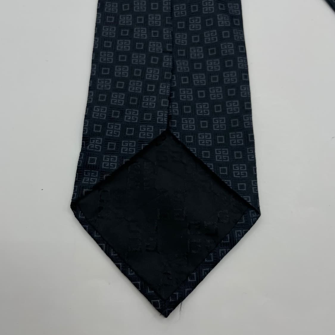 230) (GIVENCHY) 지방시 패턴 넥타이 상품이미지4
