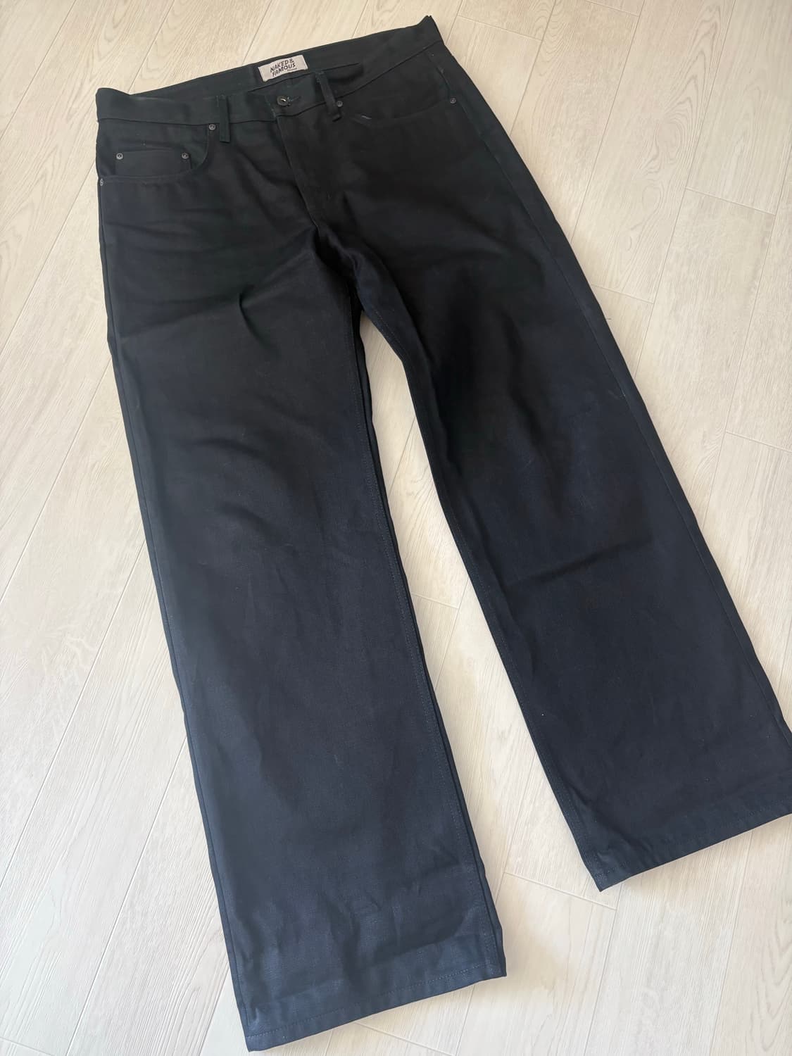 Naked&Famous 스트롱가이 솔리드 블랙 데님 팬츠 상품이미지2