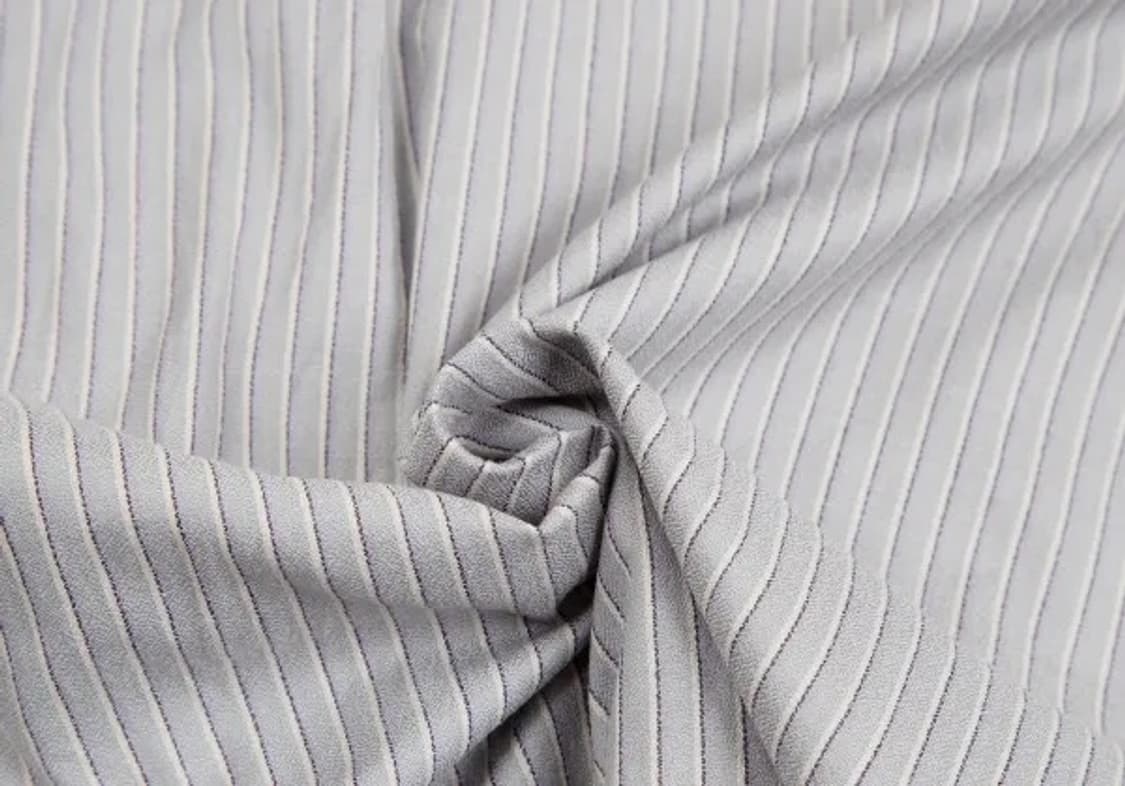 조르지오 아르마니 실크 스트라이프 셔츠 상품이미지1