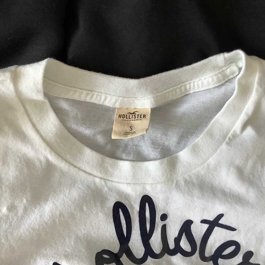 홀리스터 슬림핏 반팔티 화이트 상품이미지2