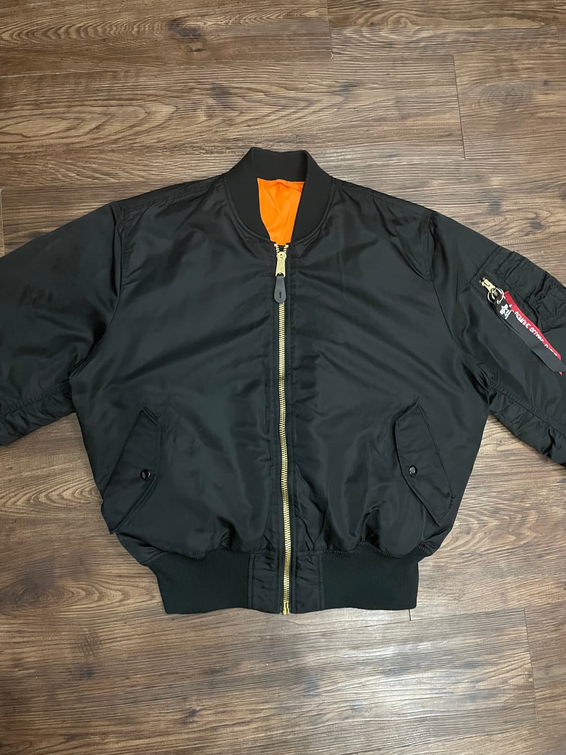 알파인더스트리 ma-1 플라이트 자켓 항공점퍼 블랙 상품이미지3