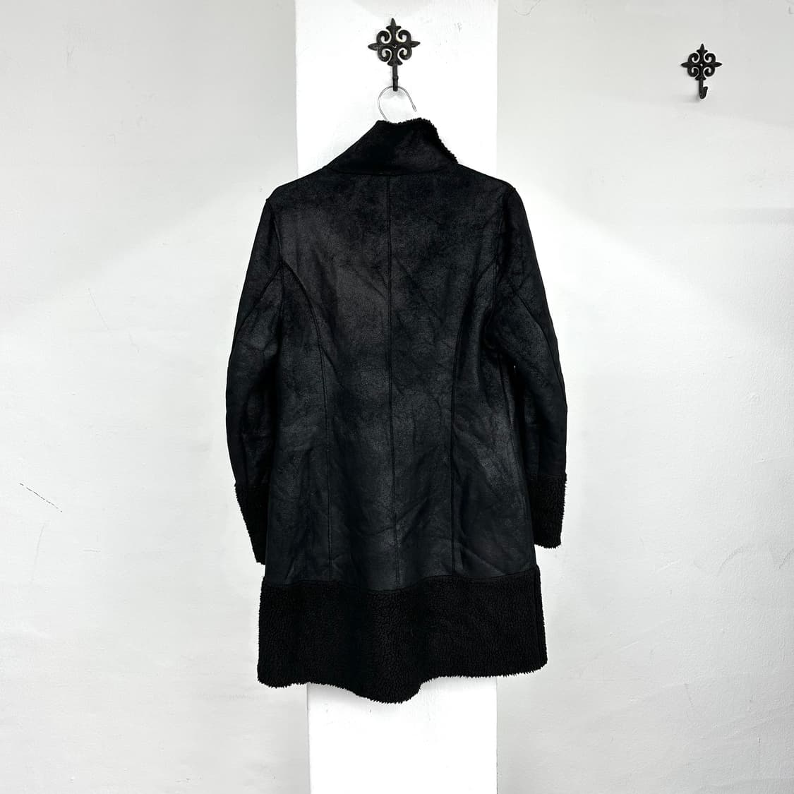 waxed drape long mouton jacket 상품이미지6