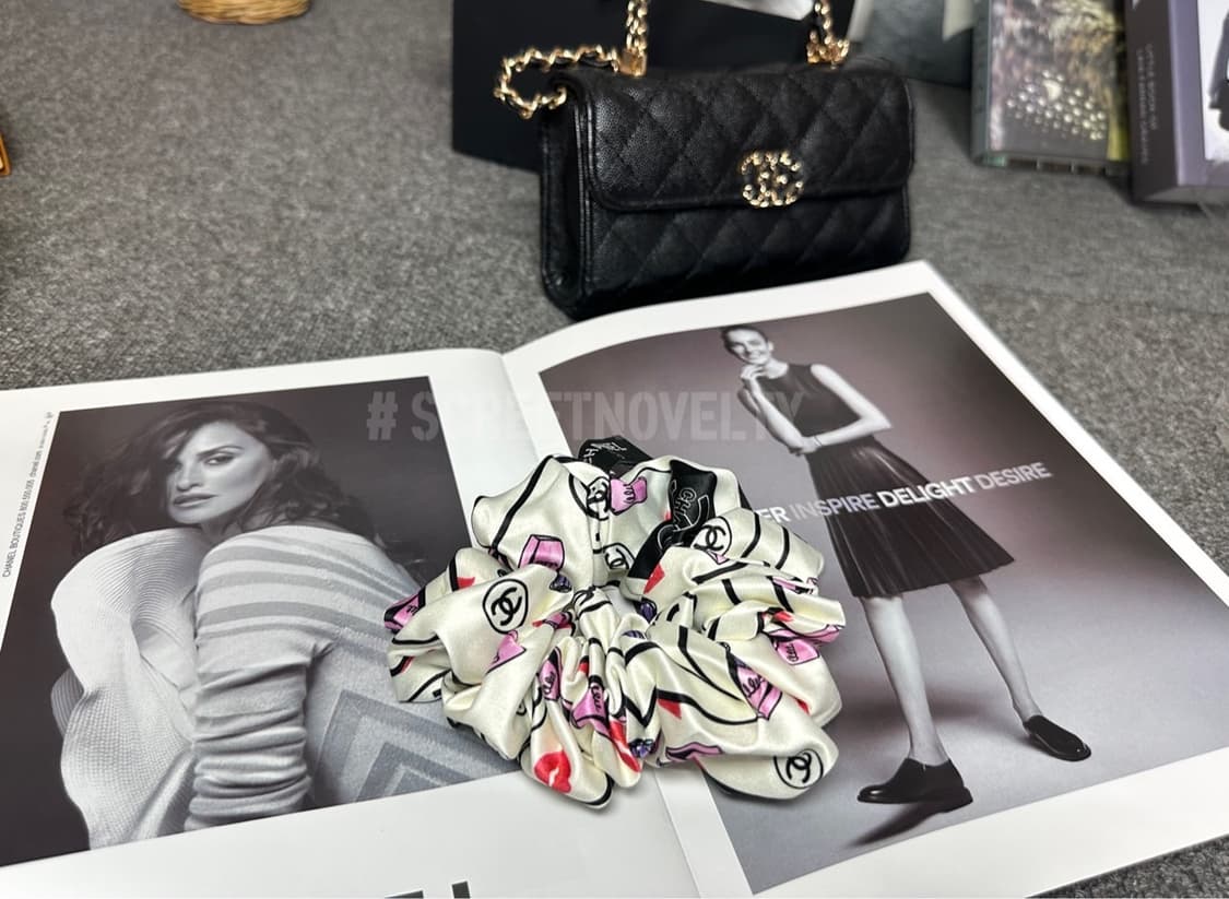 샤넬 넘버5 헤어슈슈 화이트 상품이미지1