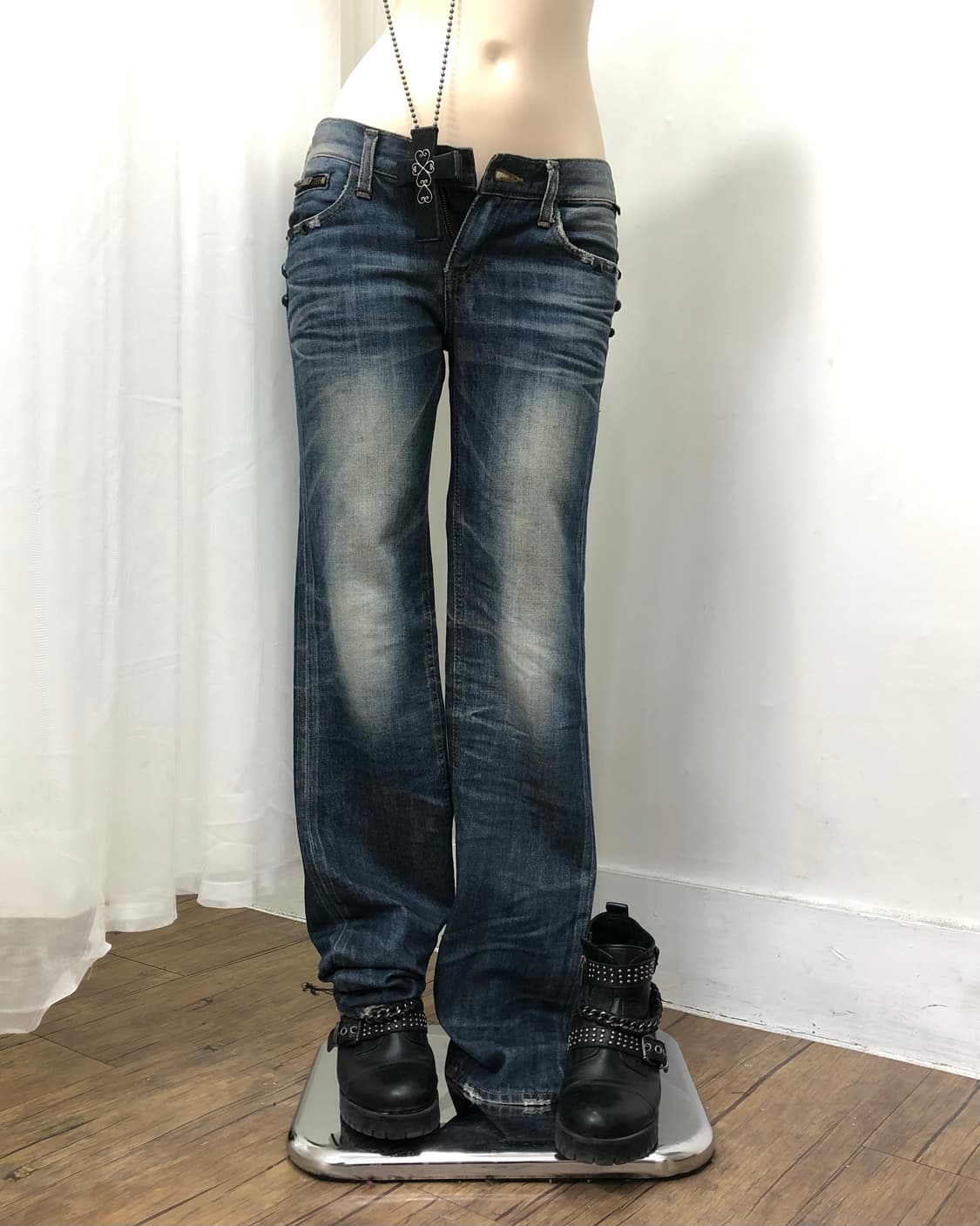 studded distressed washed denim pants 상품이미지1