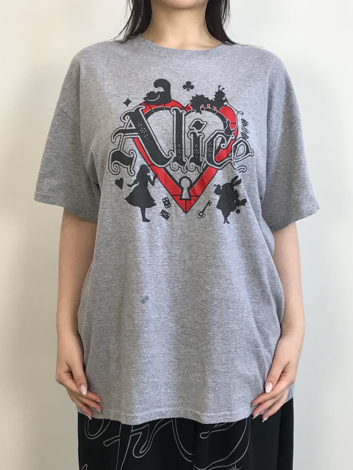 GILDAN Y2K Alice Graphic T Shirt 상품이미지2